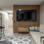 Arctic Glow Apartament